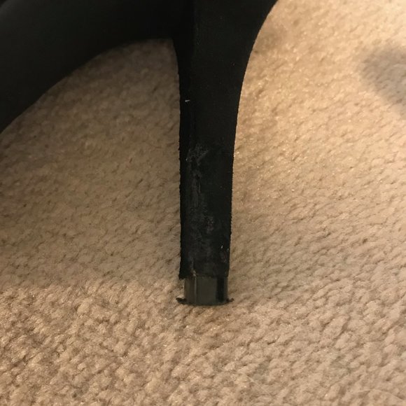 Ankle-strap Pumps - Picture 3 of 3